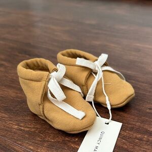 Quincy Mae Baby Booties organic cotton